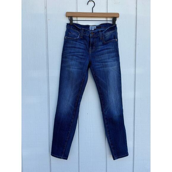 Currently Elliott Women's Jeans, Slim Fitting, Size‎ 26 - Picture 1 of 6